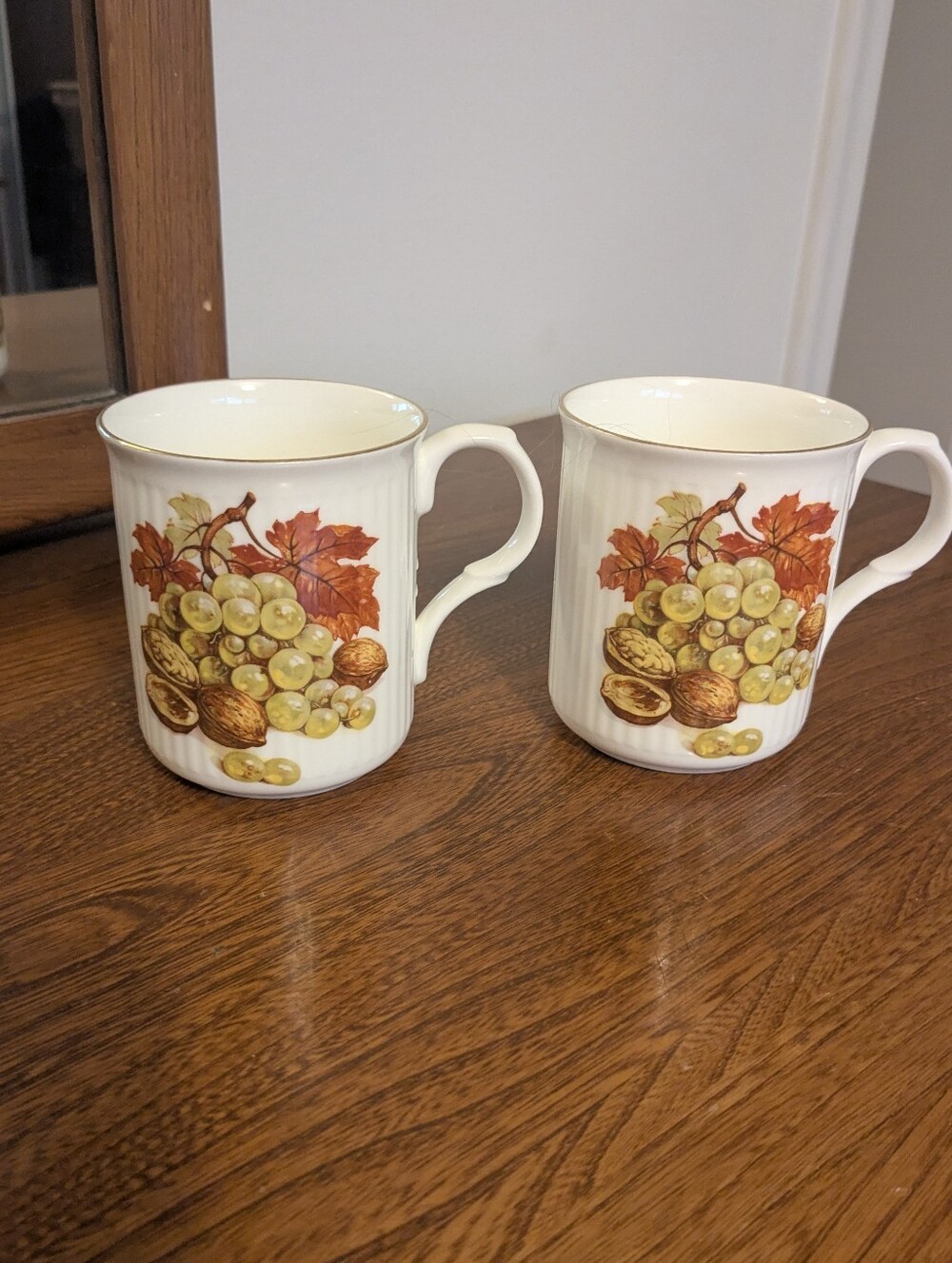 Vintage 1970s Sadler Fine Bone English China Mugs With Fall Harvest Motif